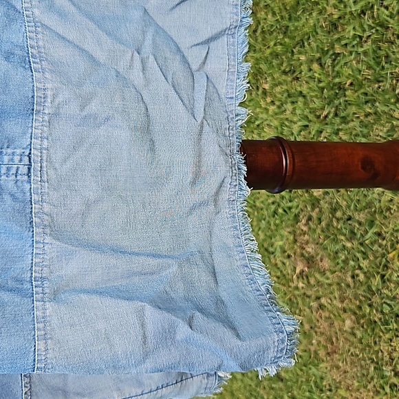 J. Jill Denim Two-Toned Indigo Sleeveless Tunic - Picture 4 of 6